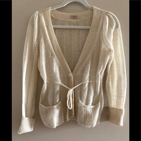 Aritzia Talula Babaton sweater - Picture 1 of 5